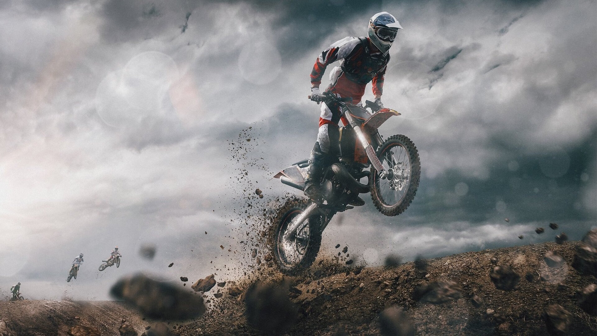 季后赛“绝地反击”：库里在落后30分的情况下用远投连续得分，奇迹般逆转成功